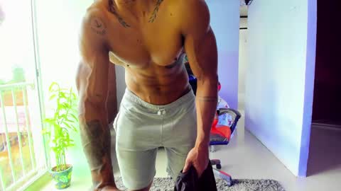 Snapshot of adam_valencia chatting on 10-04-25, 07:23 Adam Valencia online show from 10-04-25, 07:23