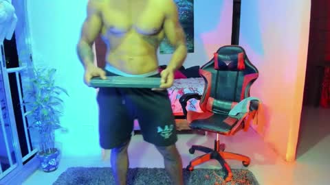 Snapshot of adam_valencia chatting on 10-09-25, 04:54 Adam Valencia online show from 10-09-25, 04:54