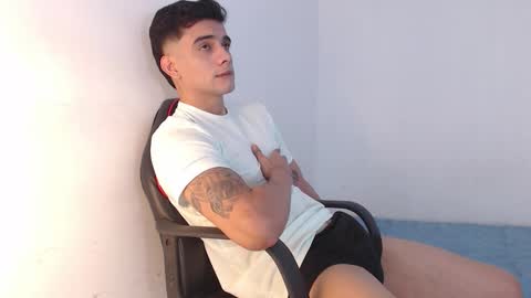 Snapshot of adama_soa chatting on 11-20-25, 05:07 Hello guys excuse my absence I will be absent for several days for health reasons I hope you understand thank you very much. online show from 11-20-25, 05:07