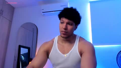 adambrocs1 online show from 04-04-26, 04:04