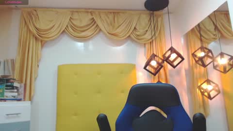 Snapshot of adamcoox chatting on 01-27-25, 06:41 Adam online show from 01-27-25, 06:41