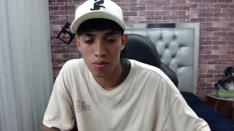 Snapshot of adamcoox chatting on 03-04-25, 03:55 Adam online show from 03-04-25, 03:55