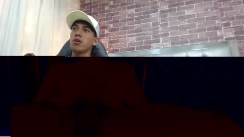 Snapshot of adamcoox chatting on 03-07-25, 06:35 Adam online show from 03-07-25, 06:35