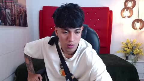 Snapshot of adamcoox chatting on 02-07-26, 01:53 Adam online show from 02-07-26, 01:53