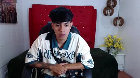 Snapshot of adamcoox chatting on 02-10-26, 03:21 Adam online show from 02-10-26, 03:21