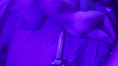 Snapshot of adamineve chatting on 01-19-25, 11:00 adamineve online show from 01-19-25, 11:00