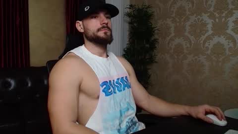 Snapshot of adamjameson chatting on 01-24-25, 06:35 AdamJameson online show from 01-24-25, 06:35