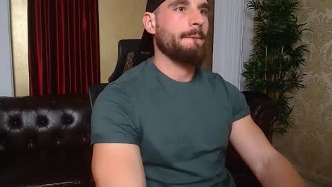 Snapshot of adamjameson chatting on 03-09-25, 01:15 AdamJameson online show from 03-09-25, 01:15