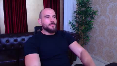 Snapshot of adamjameson chatting on 09-22-25, 05:09 AdamJameson online show from 09-22-25, 05:09