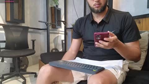 AdamLeexe online show from 01-07-26, 02:58