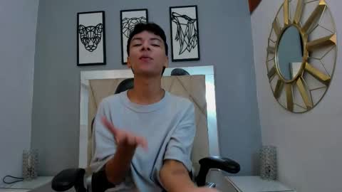 Adams Bobby online show from 03-11-26, 11:05