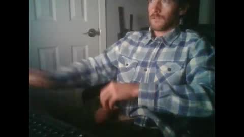 Snapshot of adamsjason20 chatting on 12-25-24, 08:18 adamsjason20 online show from 12-25-24, 08:18