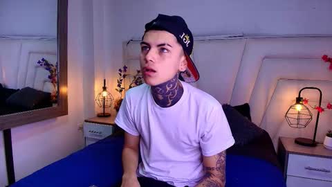 Snapshot of adamswalkerr_ chatting on 02-09-26, 12:42 AdamsWalkerr online show from 02-09-26, 12:42