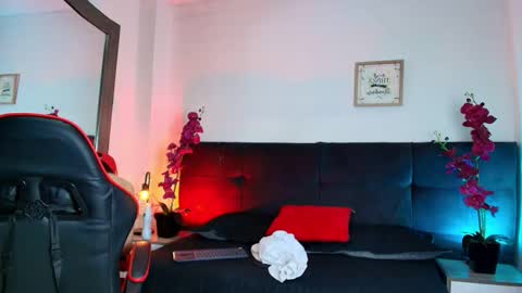 AdamsWalkerr  online show from 03-28-26, 01:00