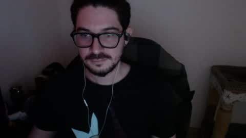 Snapshot of adamussutekh chatting on 07-02-26, 01:50 Adam online show from 07-02-26, 01:50