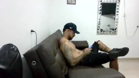 adan_carter online show from 11-23-25, 03:28
