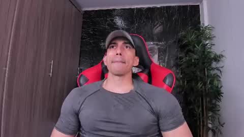 Snapshot of adan_sin1 chatting on 06-21-26, 03:03 Adan Sin online show from 06-21-26, 03:03
