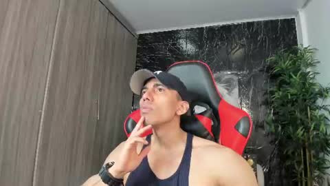 Snapshot of adan_sin1 chatting on 06-27-26, 03:39 Adan Sin online show from 06-27-26, 03:39