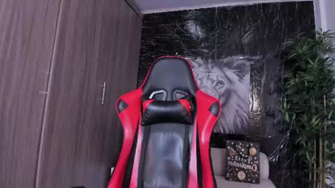 Snapshot of adan_sin1 chatting on 07-17-26, 04:12 Adan Sin online show from 07-17-26, 04:12