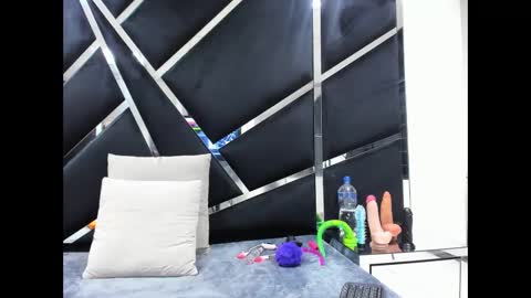 adara online show from 02-28-25, 01:37