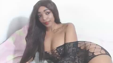 Adara Cooper online show from 10-17-25, 06:43