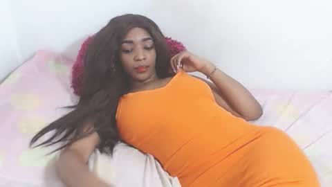 Adara Cooper online show from 10-20-25, 06:19
