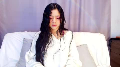 Snapshot of adara_johnson_ chatting on 10-15-25, 11:43 Adara Johnson online show from 10-15-25, 11:43