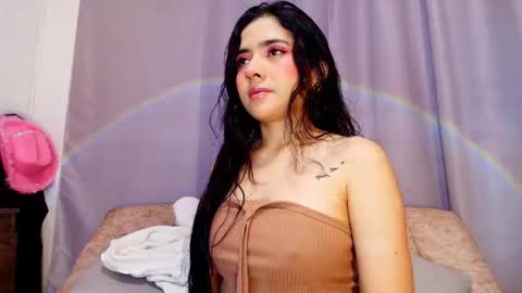  Adara Johnson  online show from 10-24-25, 11:39