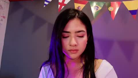 Snapshot of adara_johnson_ chatting on 06-21-26, 11:46 Adara Johnson online show from 06-21-26, 11:46