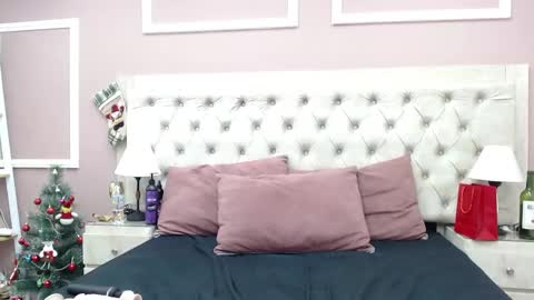 Snapshot of adarussell chatting on 12-29-24, 08:04 Adda online show from 12-29-24, 08:04