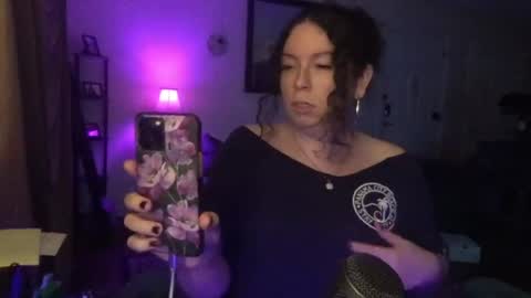 Snapshot of addiebby00 chatting on 06-07-26, 04:27 Addie 3 online show from 06-07-26, 04:27