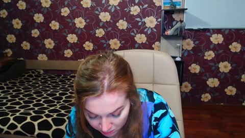 Snapshot of adel_redhead_ chatting on 12-06-24, 09:46 Adel online show from 12-06-24, 09:46