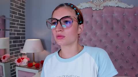 Adelaine online show from 03-01-25, 08:13