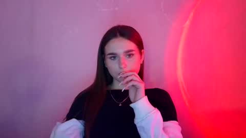 Adele Amore online show from 03-07-25, 10:24