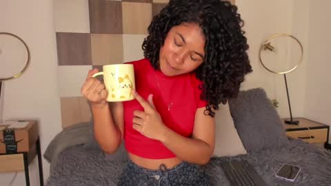 Andrea online show from 01-05-25, 06:02