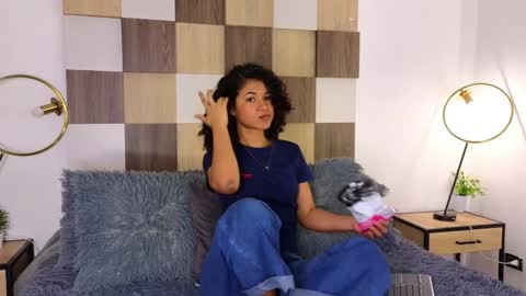 Andrea online show from 01-28-25, 06:28