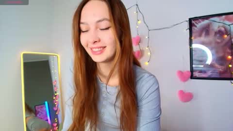 Snapshot of adele_farrell chatting on 01-14-26, 02:39 Adele online show from 01-14-26, 02:39