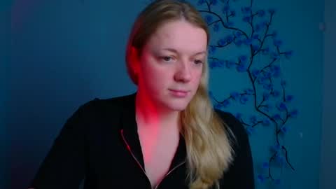 Adele online show from 12-14-25, 01:27