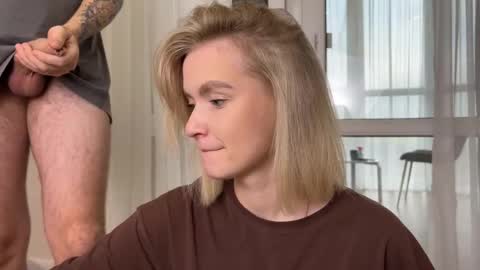 Adele Nick online show from 11-18-25, 12:09