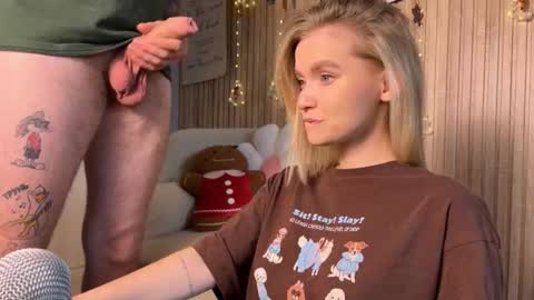 Snapshot of adele_nick2202 chatting on 01-11-26, 08:41 Adele Nick online show from 01-11-26, 08:41