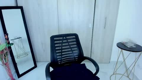 Snapshot of adele_sweett chatting on 05-23-26, 10:52 Carolina online show from 05-23-26, 10:52