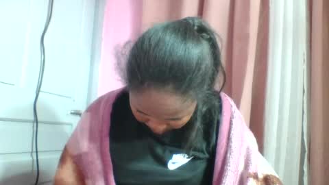adelealy online show from 07-08-26, 06:01