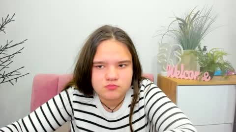 adelecruzz online show from 02-02-25, 04:22