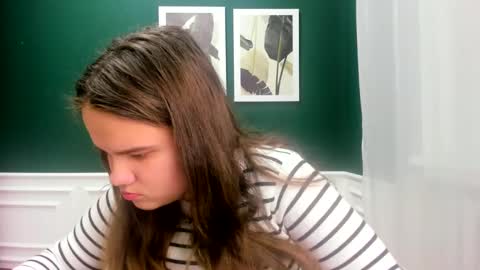 adelecruzz online show from 02-09-25, 04:29