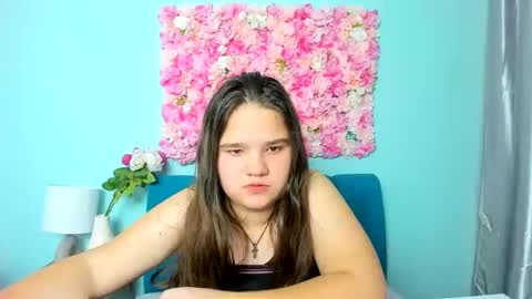 adelecruzz online show from 02-24-25, 04:58