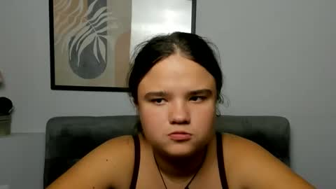 adelecruzz online show from 09-17-25, 12:07