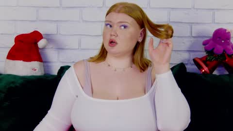 adelemoor online show from 12-25-24, 07:35