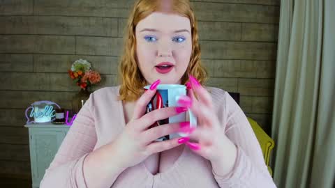 adelemoor online show from 02-05-25, 05:20