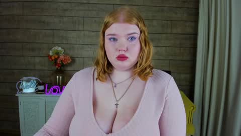 adelemoor online show from 02-05-25, 08:25