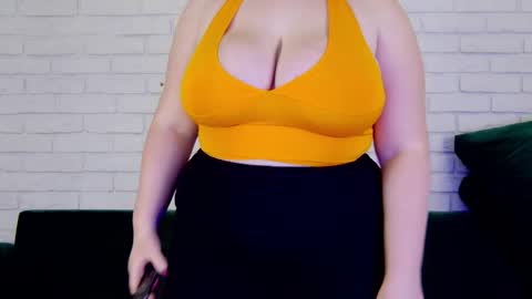 adelemoor online show from 02-10-25, 01:46